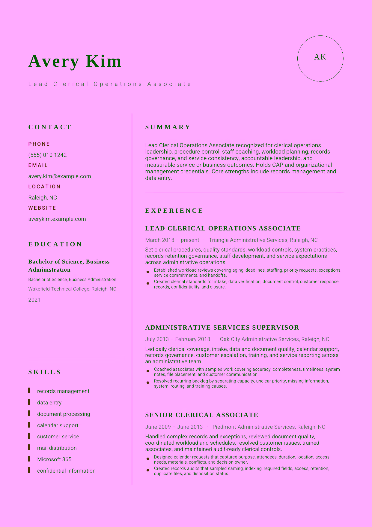 Advanced Lead Clerical Operations Associate resume example in the Grus template focused on clerical operations leadership, procedure control, staff coaching, workload planning, records governance, and service consistency.