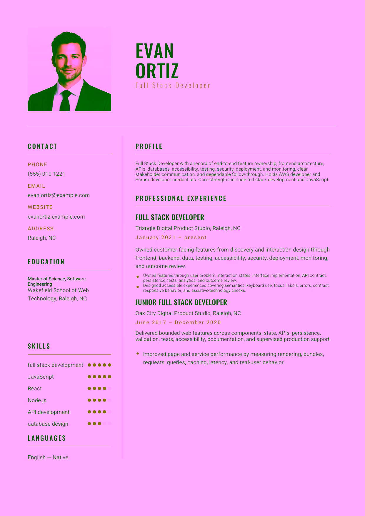 Mid-level Full Stack Developer resume example in the Acamar template focused on end-to-end feature ownership, frontend architecture, APIs, databases, accessibility, testing, security, deployment, and monitoring.